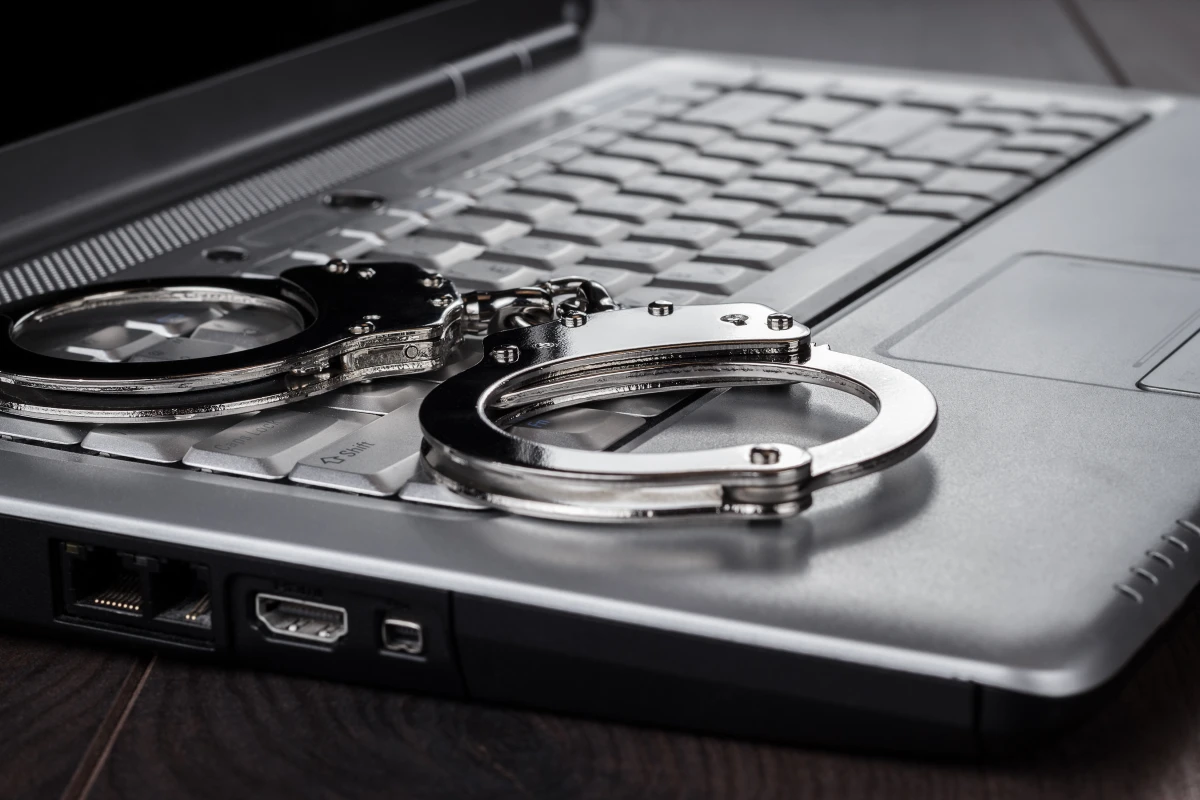 Cybercriminalité et assurance : le nouveau défi des particuliers