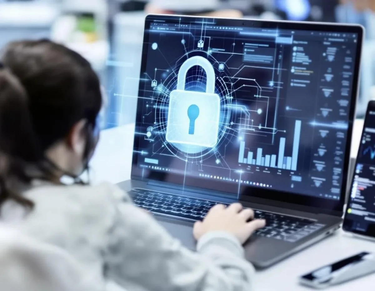 La Protection des Entreprises à l'Ère Numérique : Guide Complet de l'Assurance Cyber Risques