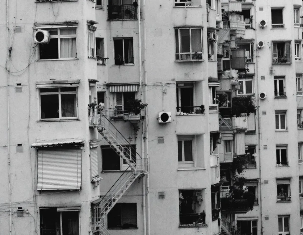 Débarras d'appartement en logement social : cadre légal et responsabilités